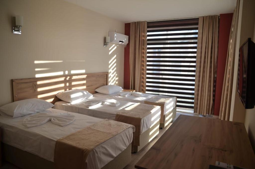 Loca Butik Hotel ซิน็อป ภายนอก รูปภาพ